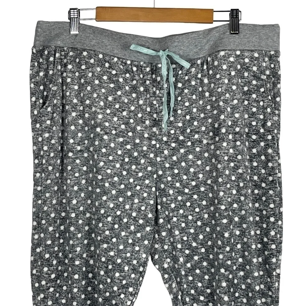 JANE & BLEECKER NIGHTY NIGHT FUZZY POLKA DOT MATCHING PAJAMA PJ SET - Picture 10 of 14
